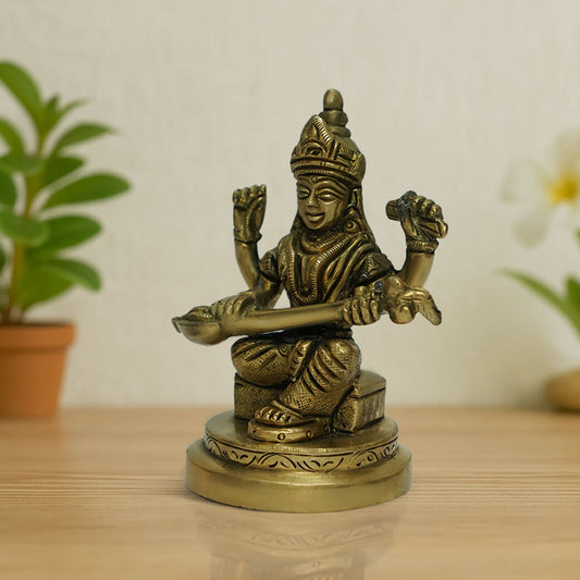Brass idol of the Hindu goddess Saraswati