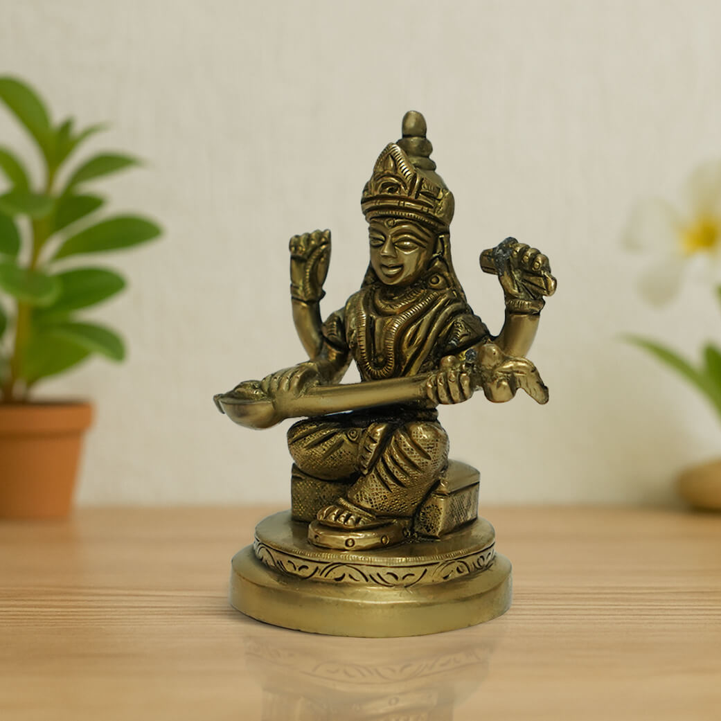 Brass idol of the Hindu goddess Saraswati
